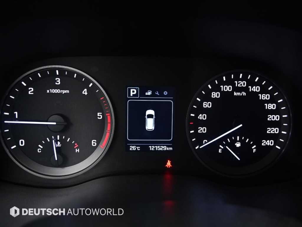 HYUNDAI Tucson - Vista 10
