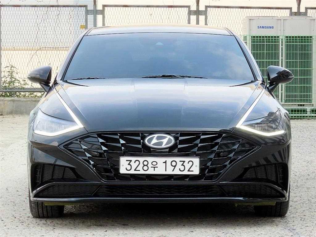 HYUNDAI Sonata 2022 Negro - Importación desde Corea - HF Imports Iquique - Foto 1