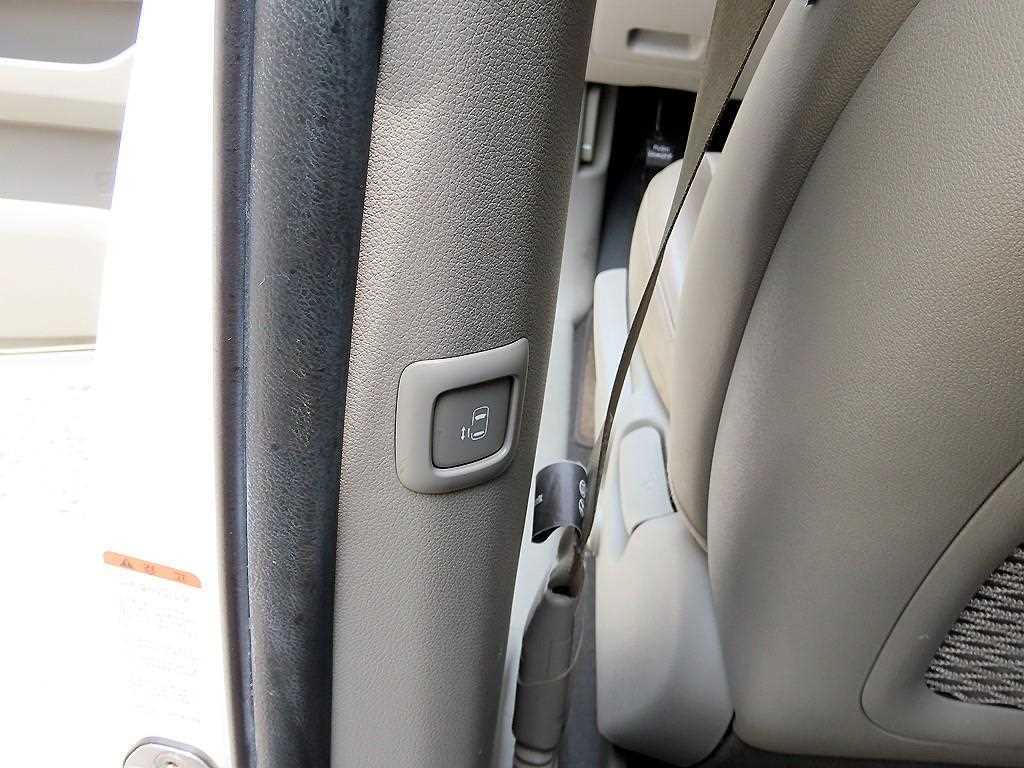 KIA Carnival 2017 Blanco - Importación desde Corea - HF Imports Iquique - Foto 19