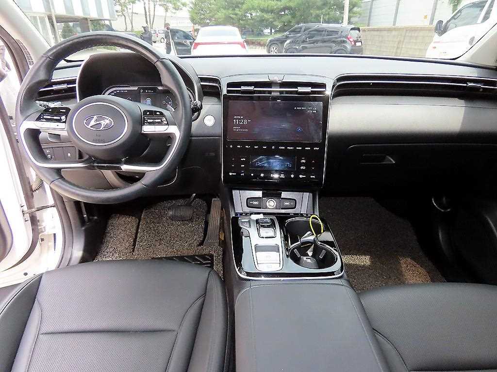 HYUNDAI Tucson - Vista 9