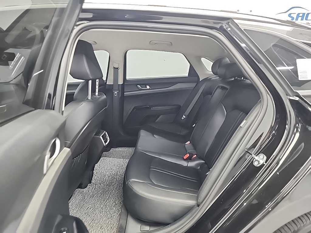 KIA K5 2023 Negro - Importación desde Corea - HF Imports Iquique - Foto 14