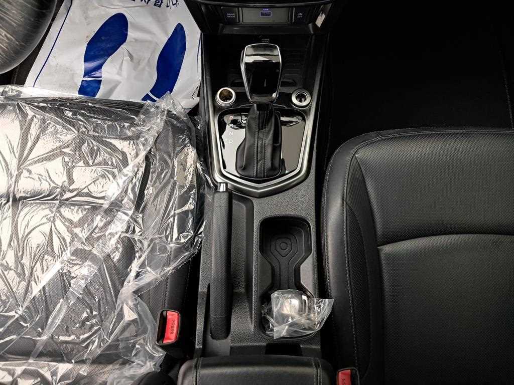 Ssangyong Tivoli 2020 Blanco - Importación desde Corea - HF Imports Iquique - Foto 16