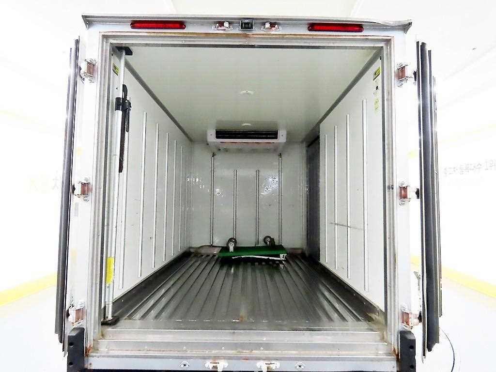 Small Truck Freezer Box(High Deck) 2019 Blanco - Importación desde Corea - HF Imports Iquique - Foto 18