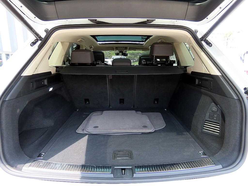 Volkswagen Touareg 2023 Blanco - Importación desde Corea - HF Imports Iquique - Foto 19