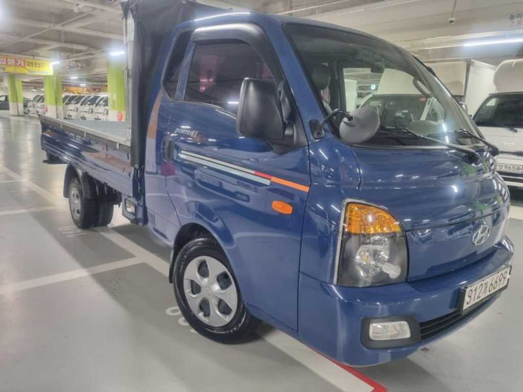 Small Truck Cargo (small) - Vista 3