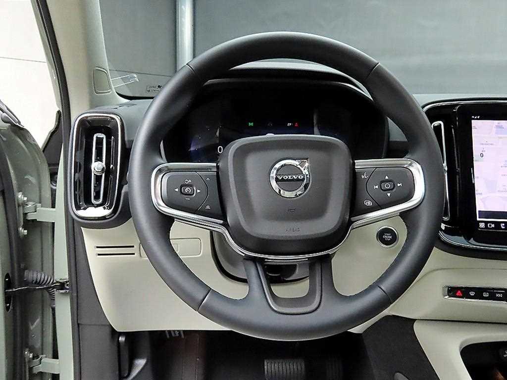 Volvo XC40 - Vista 11