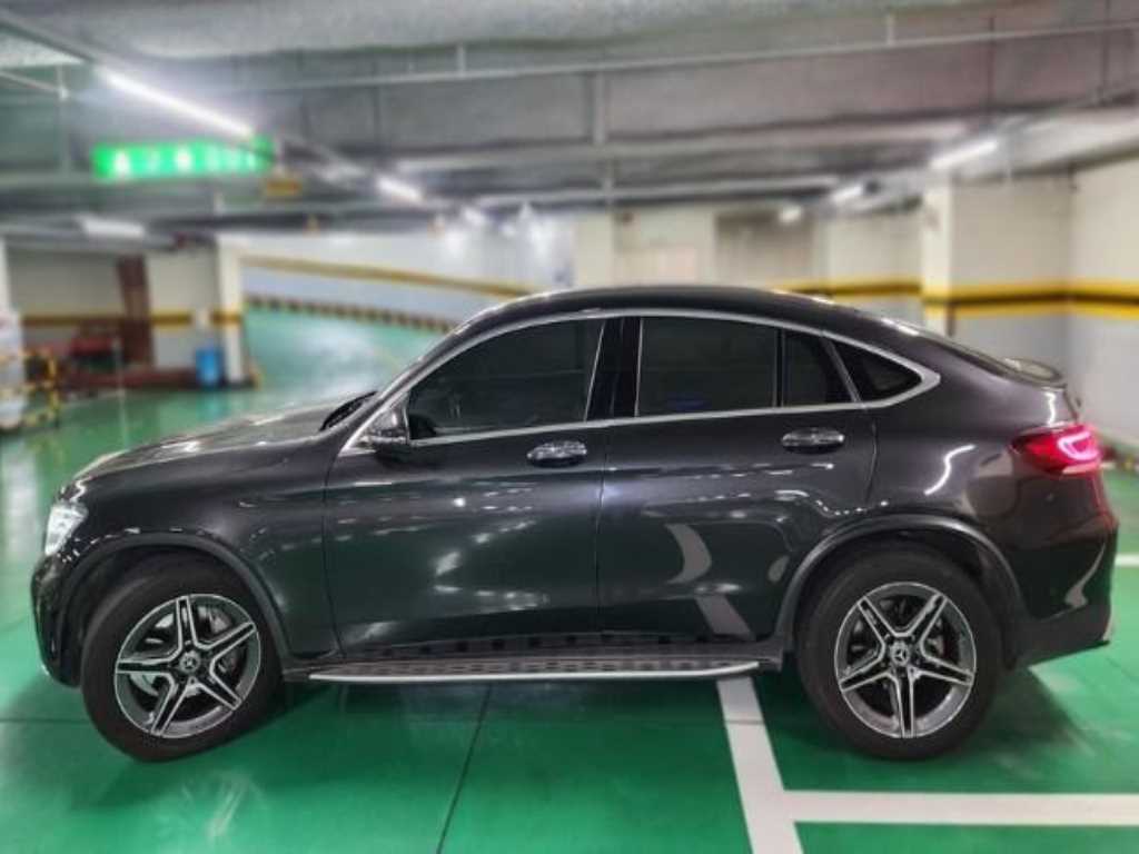 Mercedes Benz GLC Class - Vista 3