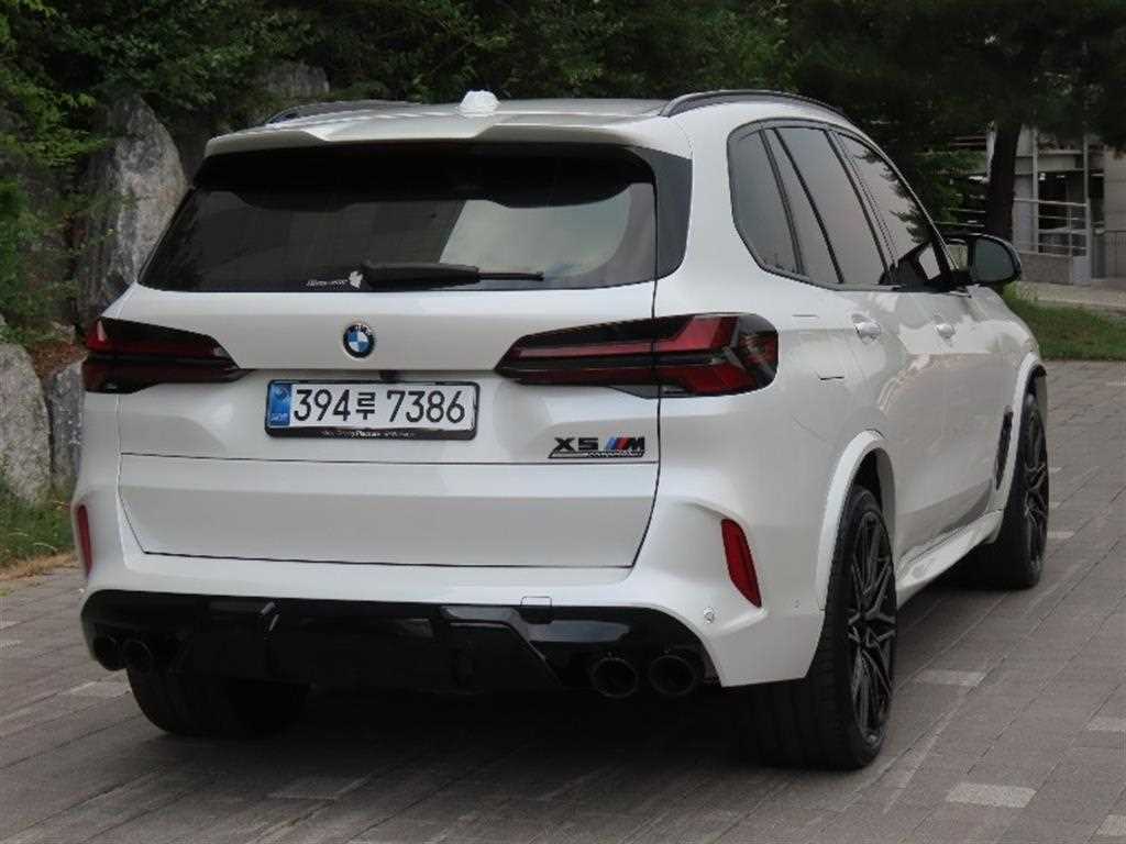 BMW X5M - Vista 3