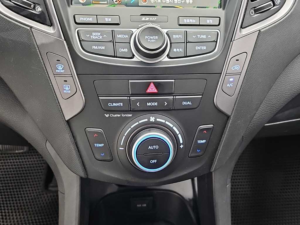 HYUNDAI Santa Fe - Vista 12