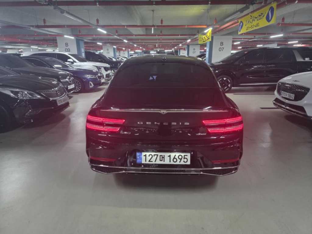 Genesis G80 - Vista 7