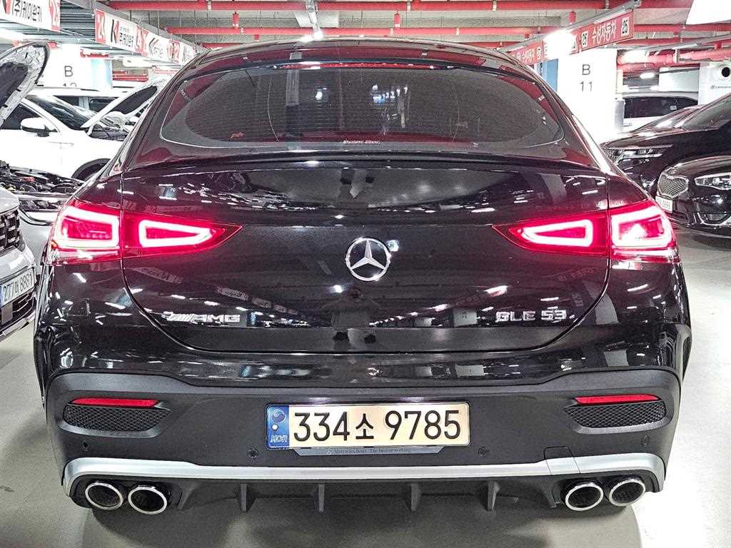 Mercedes Benz GLE Class - Vista 8