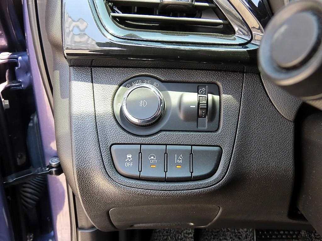 Chevrolet Spark 2016 Morado - Importación desde Corea - HF Imports Iquique - Foto 14