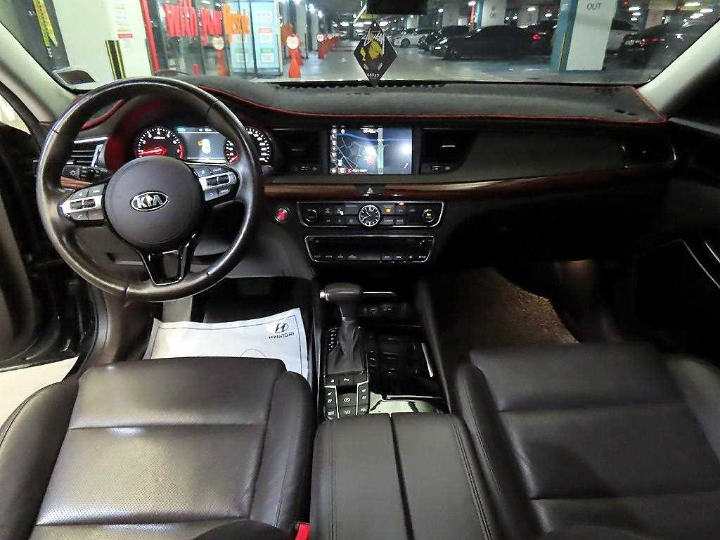 KIA K7 - Vista 12