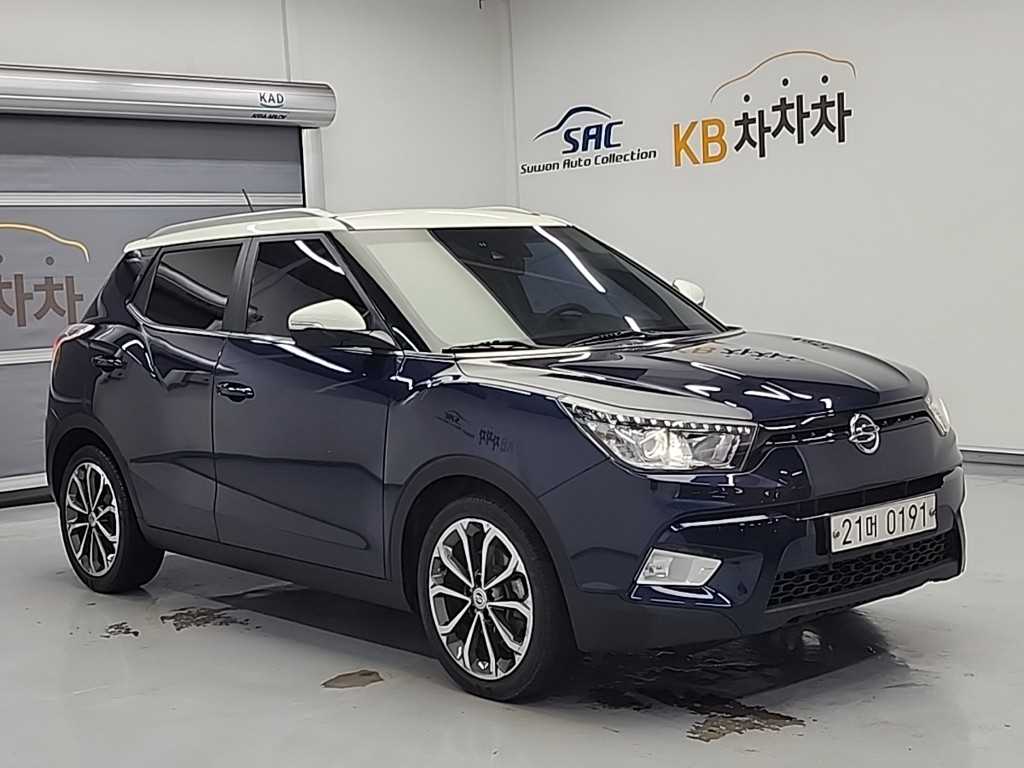 Ssangyong Tivoli - Vista 6