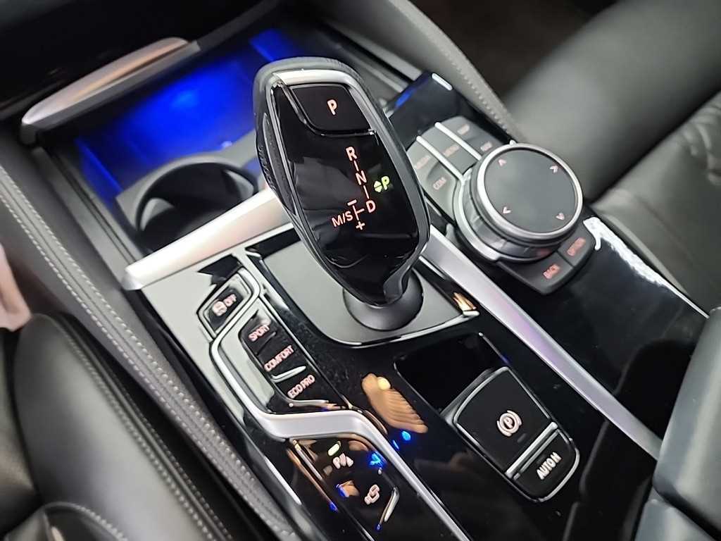 BMW 5 Series - Vista 10