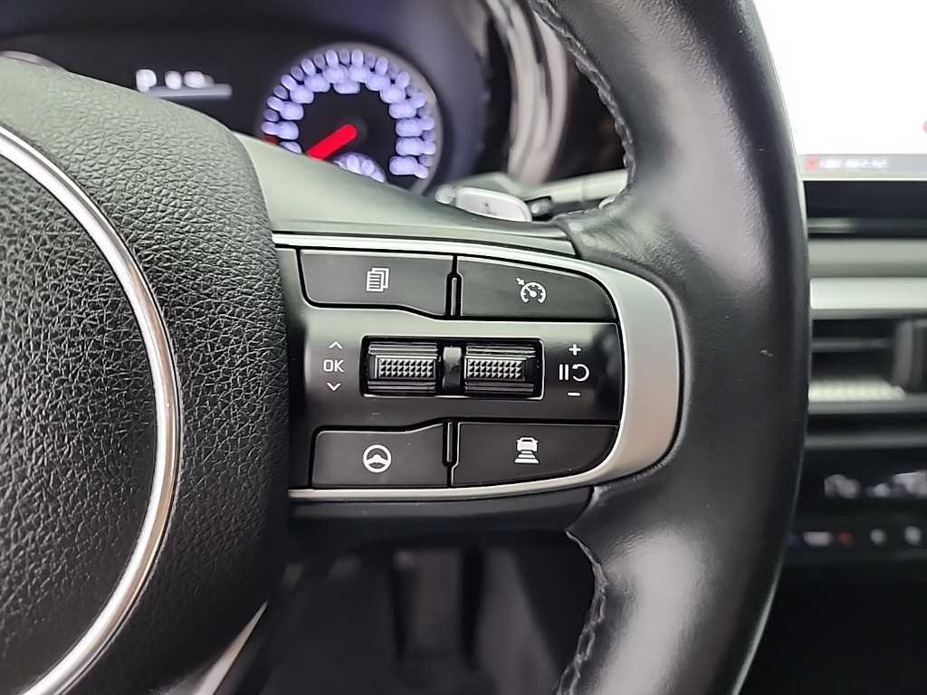 KIA K5 2023 Negro - Importación desde Corea - HF Imports Iquique - Foto 18