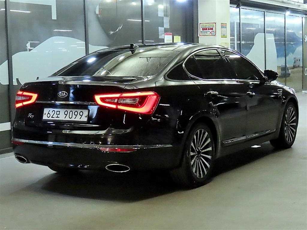 KIA K7 - Vista 6