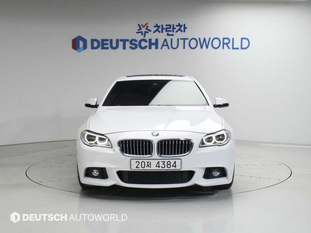 BMW 5 Series - Vista 3