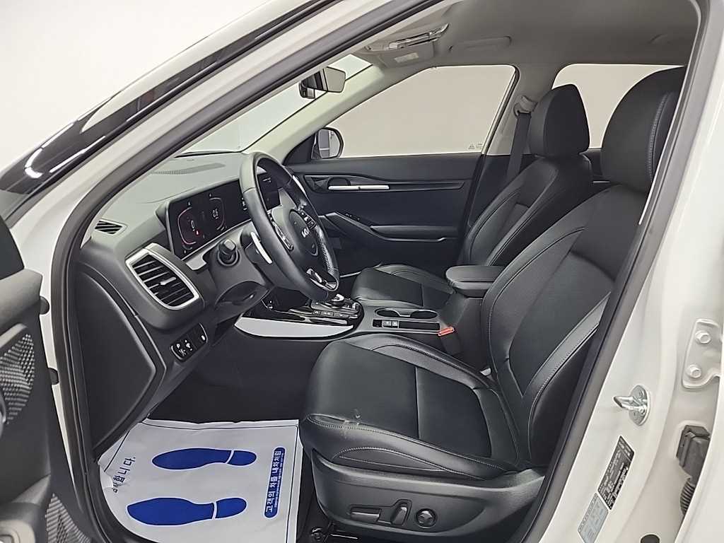 KIA Seltos 2024 - Importación desde Corea - HF Imports Iquique - Foto 13