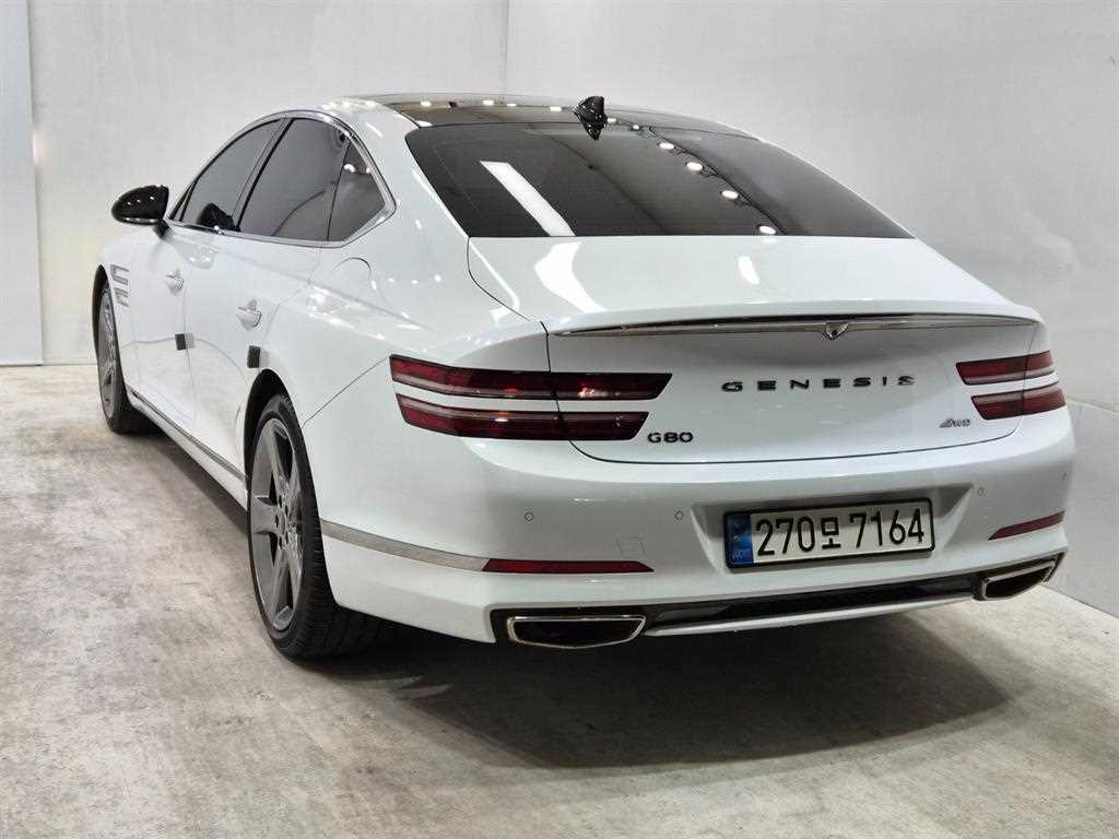Genesis G80 - Vista 6
