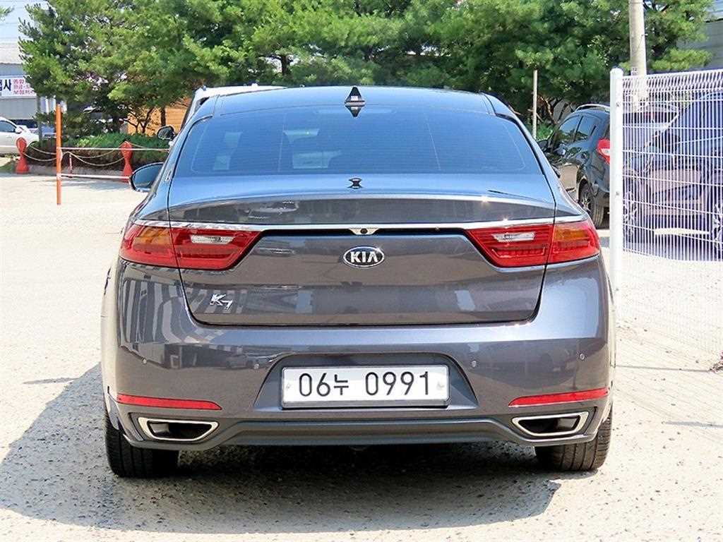 KIA K7 - Vista 6
