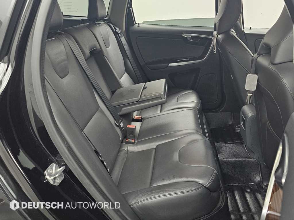 Volvo XC60 2017 Negro - Importación desde Corea - HF Imports Iquique - Foto 14