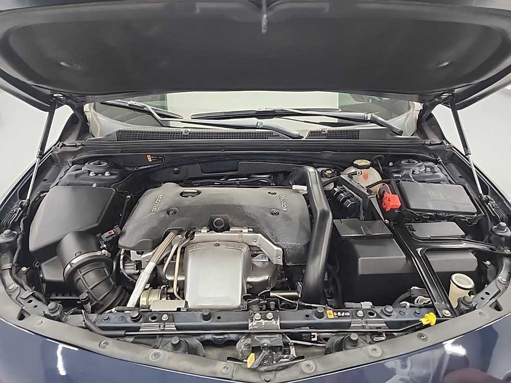 Chevrolet Malibu - Vista 7