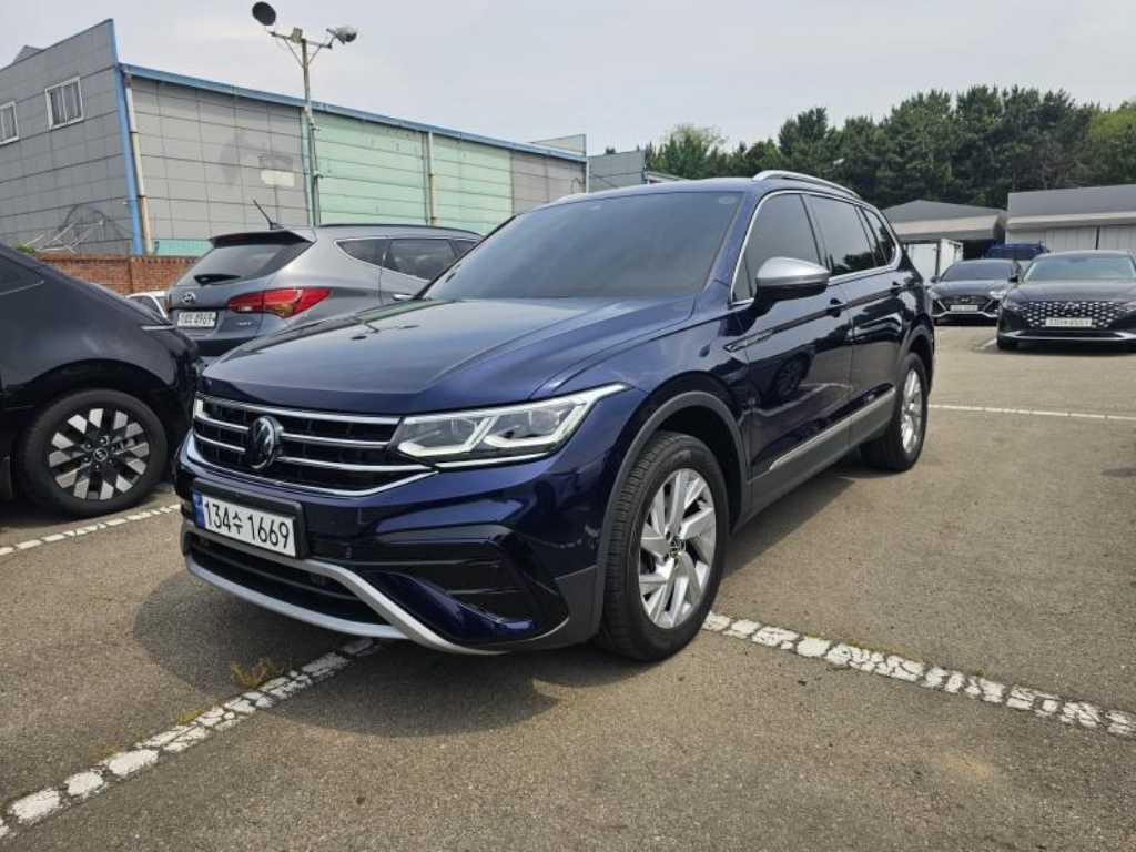 Volkswagen Tiguan - Vista 2