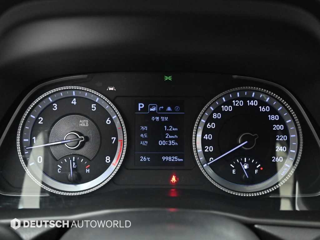 HYUNDAI Sonata - Vista 7