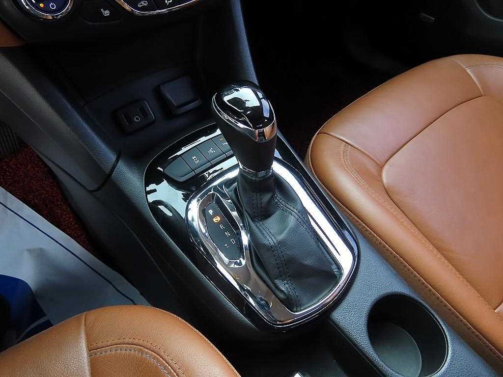 Chevrolet Cruise - Vista 12