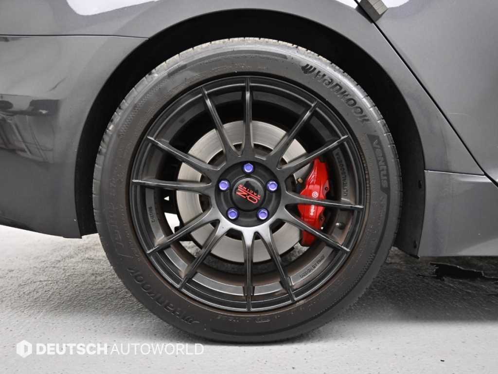 KIA Stinger - Vista 7