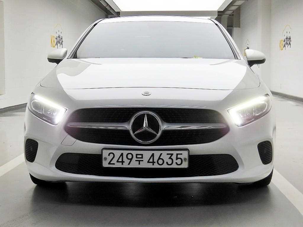 Mercedes Benz A Class 2020 Blanco - Importación desde Corea - HF Imports Iquique - Foto 1