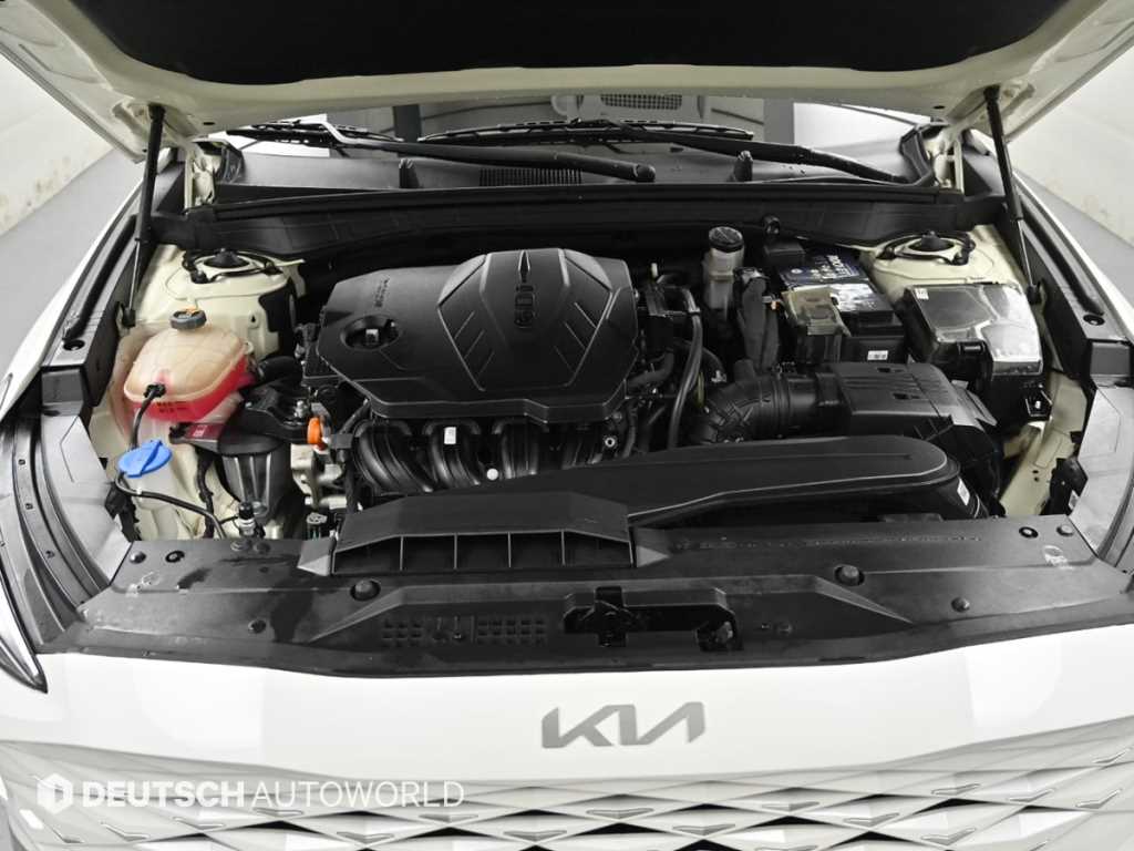 KIA K8 - Vista 8