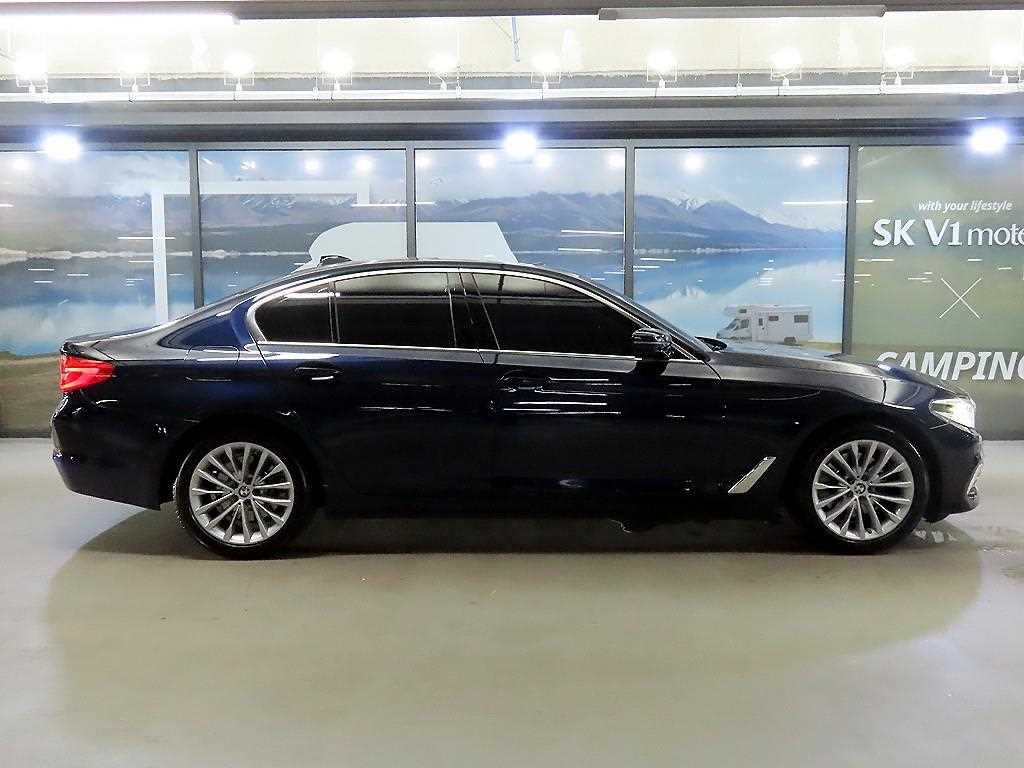 BMW 5 Series - Vista 3
