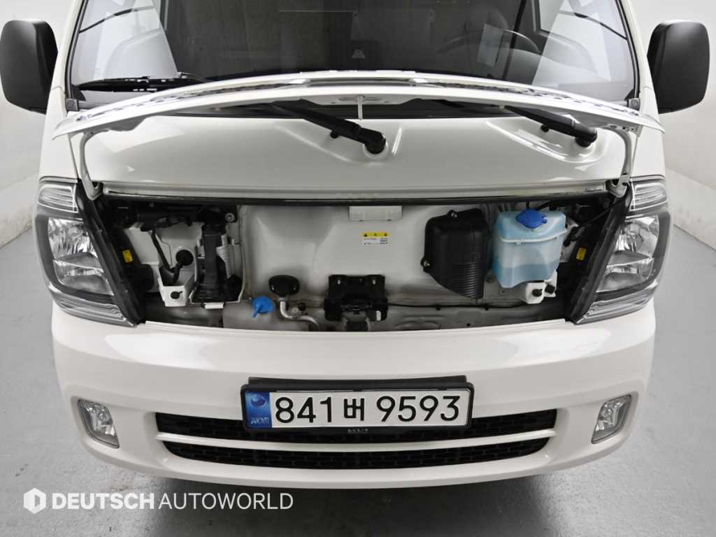 Small Truck Cargo (small) 2022 Blanco - Importación desde Corea - HF Imports Iquique - Foto 14