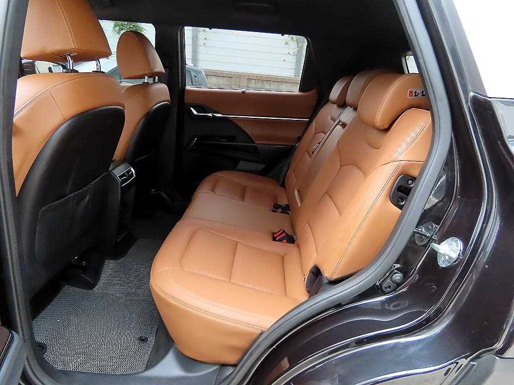 Ssangyong Torres - Vista 8