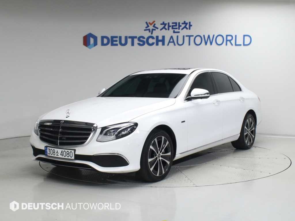 Mercedes Benz E class 2020 Blanco - Importación desde Corea - HF Imports Iquique - Foto 1