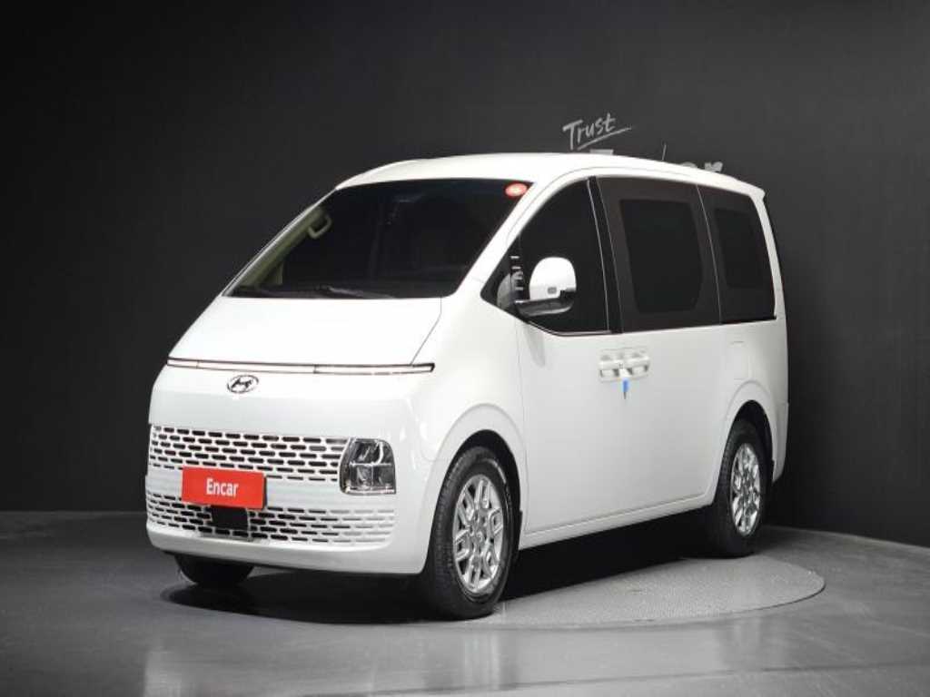 HYUNDAI Staria 2023 - Importación desde Corea - HF Imports Iquique - Foto 1