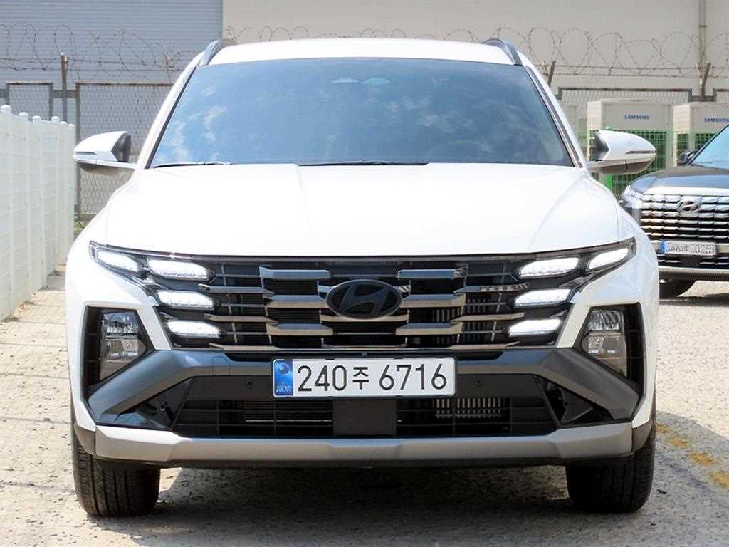 HYUNDAI Tucson 2025 Blanco - Importación desde Corea - HF Imports Iquique - Foto 1