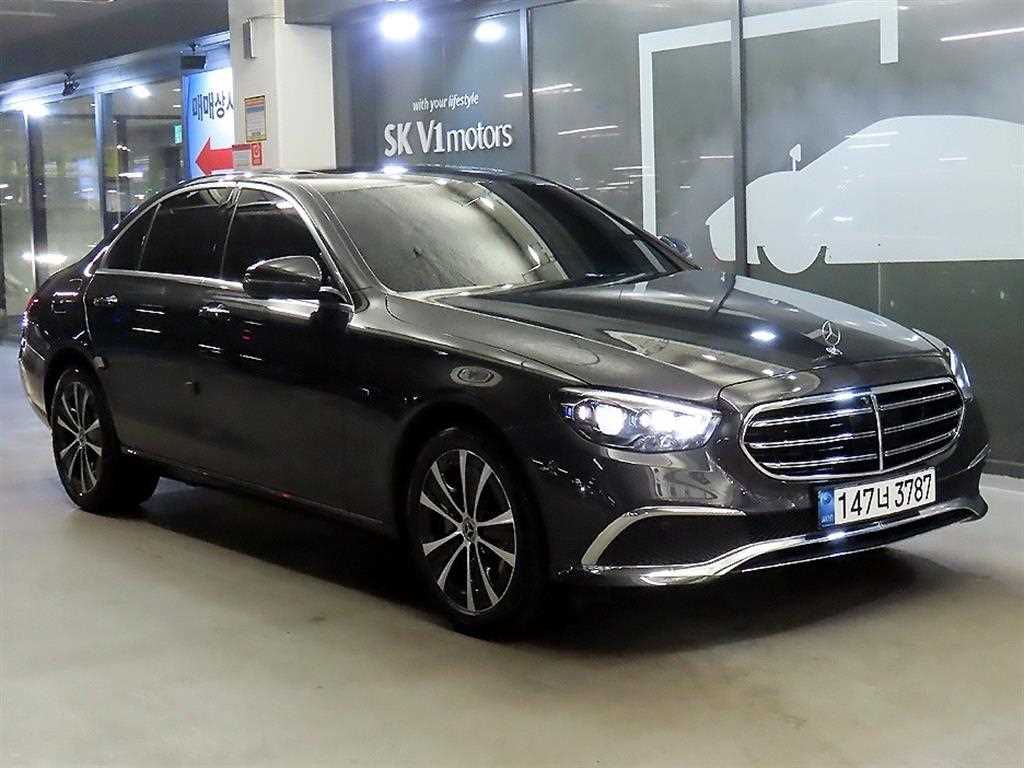 Mercedes Benz E class 2021 Gris - Importación desde Corea - HF Imports Iquique - Foto 1