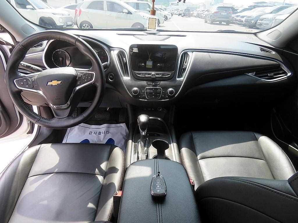 Chevrolet Malibu - Vista 9