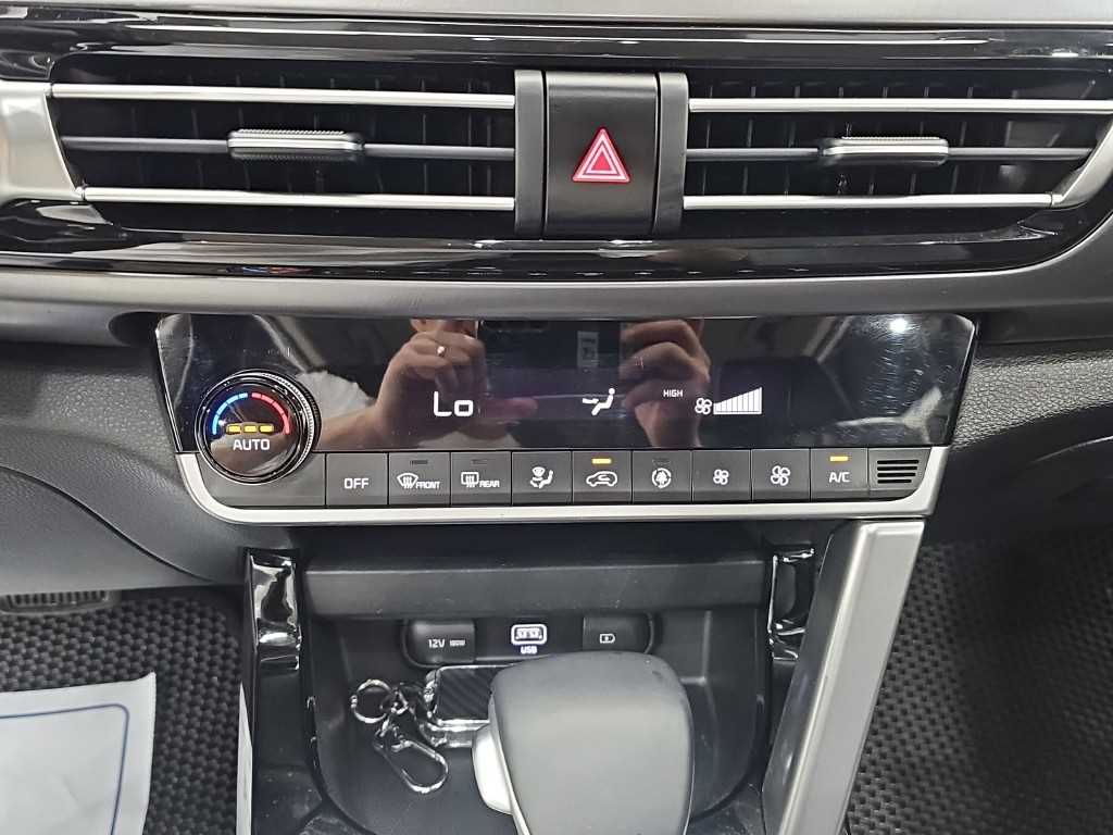 KIA Seltos - Vista 12