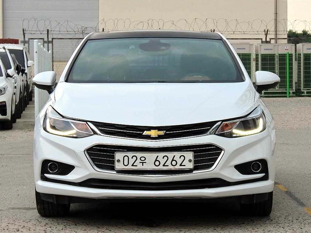 Chevrolet Cruise 2017 Blanco - Importación desde Corea - HF Imports Iquique - Foto 1