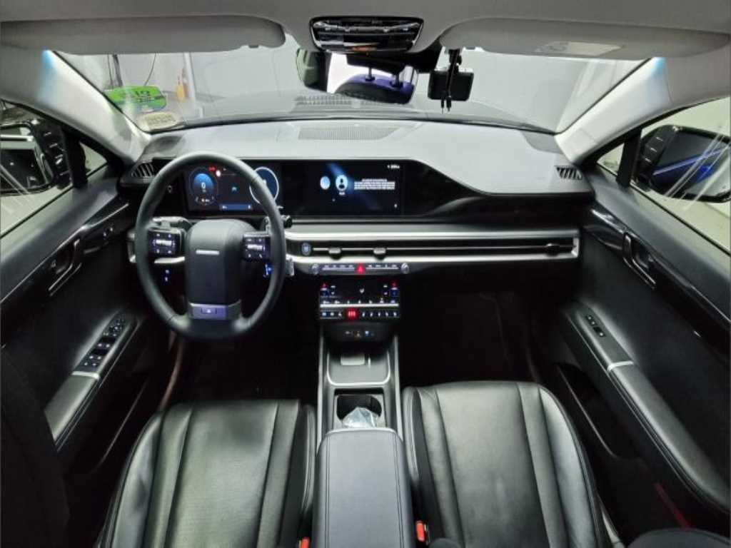 HYUNDAI Grandeur - Vista 8