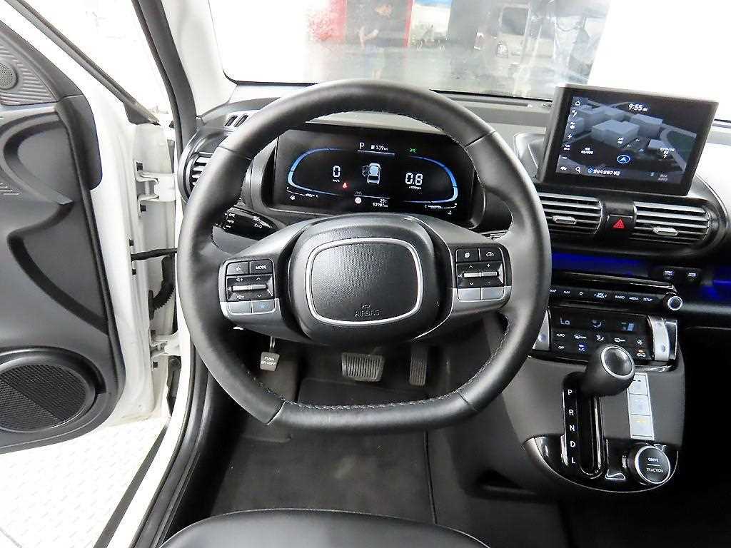 HYUNDAI Casper - Vista 2