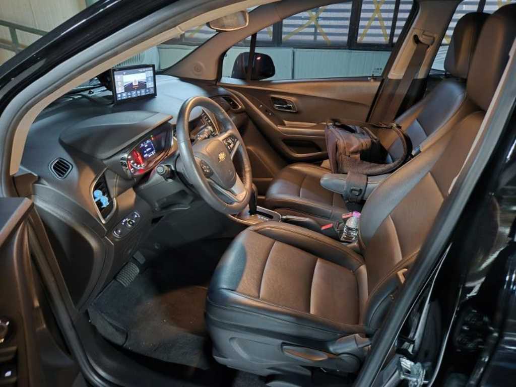 Chevrolet Trax - Vista 7
