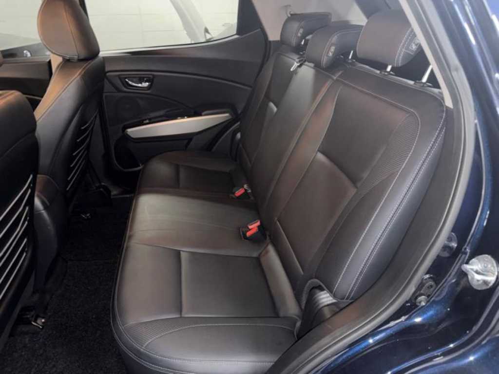 Ssangyong Tivoli - Vista 7