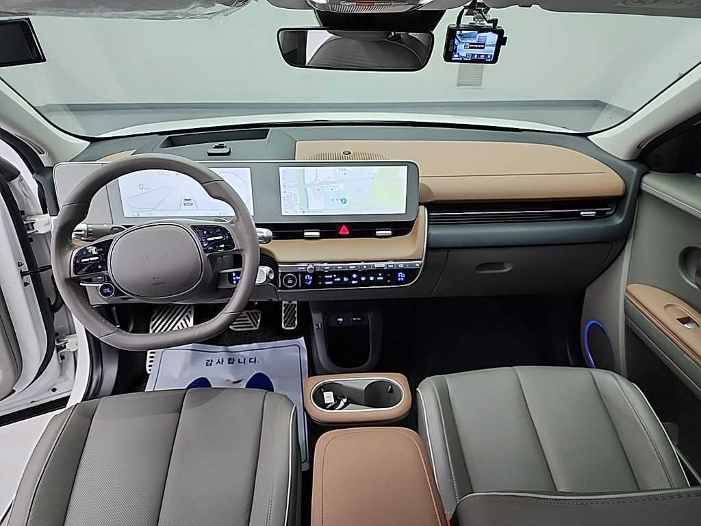 HYUNDAI Ioniq 5 - Vista 9
