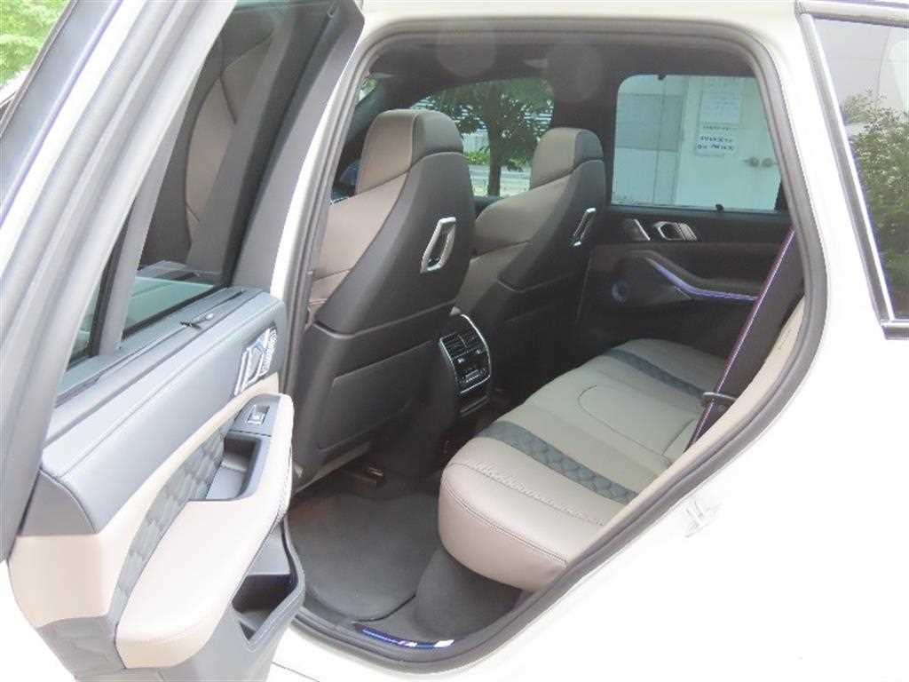 BMW X5M 2025 Blanco - Importación desde Corea - HF Imports Iquique - Foto 16