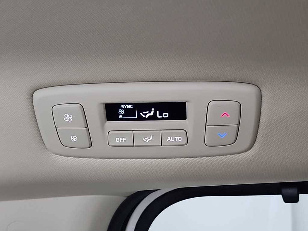 KIA Carnival 2020 Blanco - Importación desde Corea - HF Imports Iquique - Foto 16